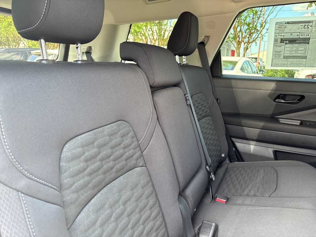 New 2026 Nissan Pathfinder SV FWD image 24