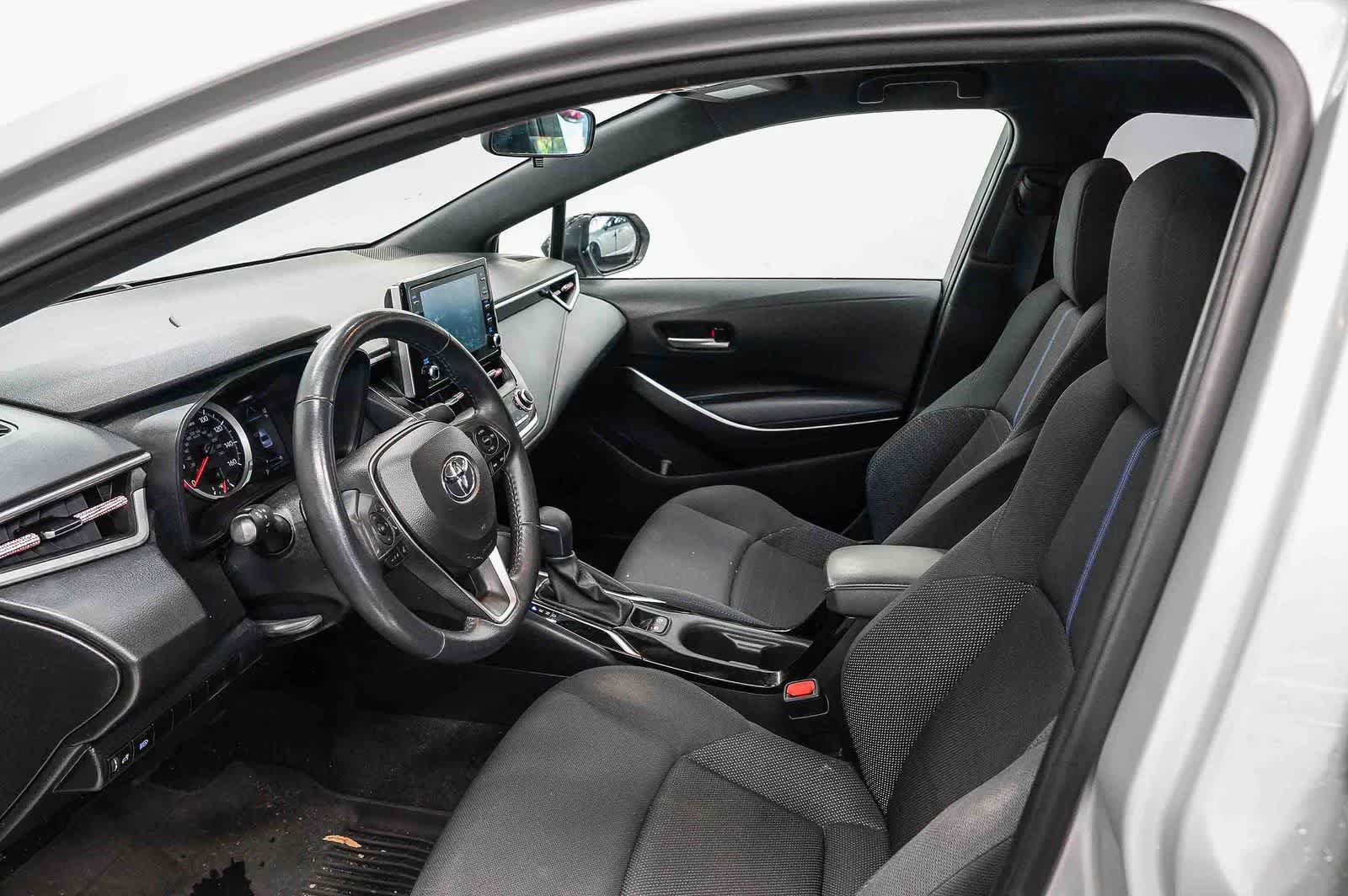 Used 2020 Toyota Corolla SE FWD image 17