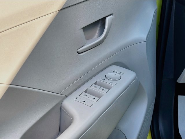 New 2026 Hyundai Kona SEL Sport FWD image 17
