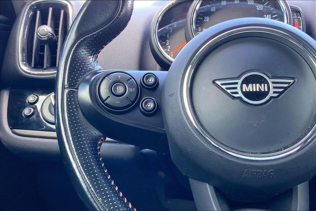 Used 2019 MINI Cooper Countryman w/ Driver Assistance Package image 16