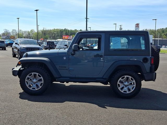 Used 2015 Jeep Wrangler Sport w/ Connectivity Group image 4