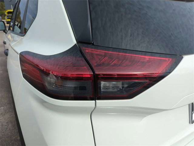 New 2026 Nissan Rogue S image 13