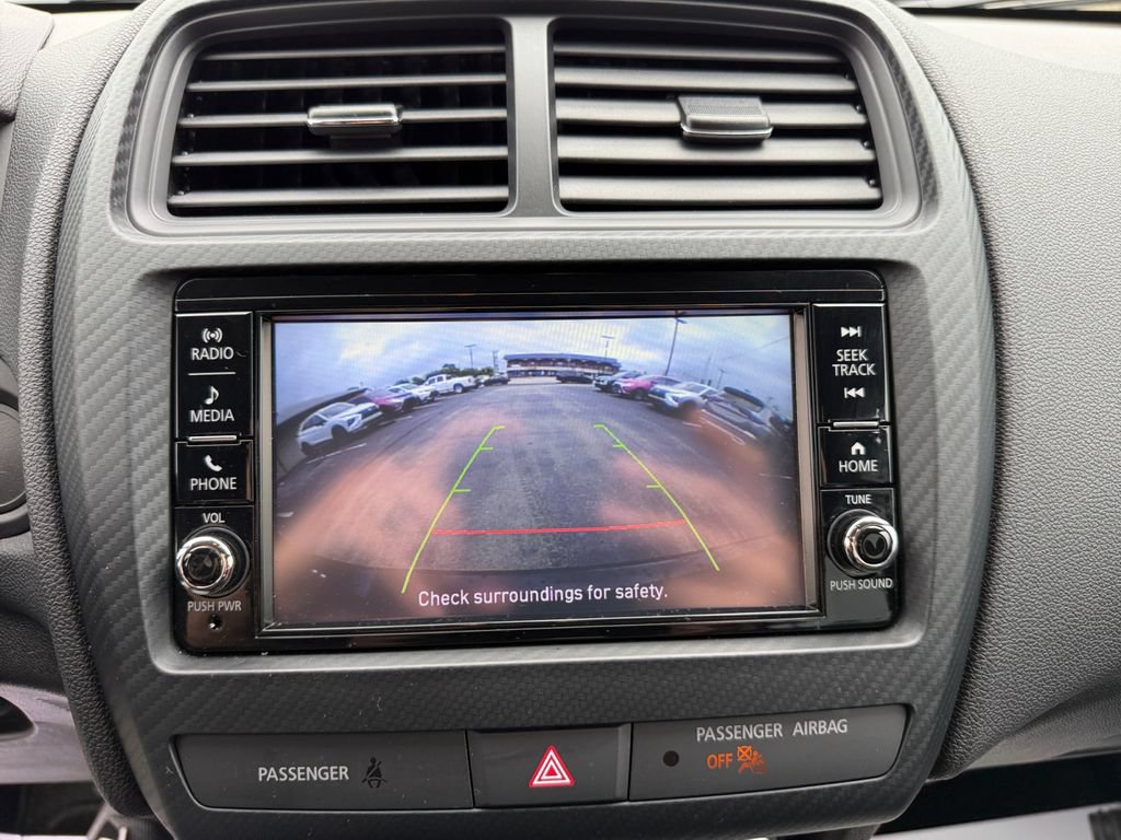 Used 2025 Mitsubishi Outlander Sport ES AWD/4WD image 18