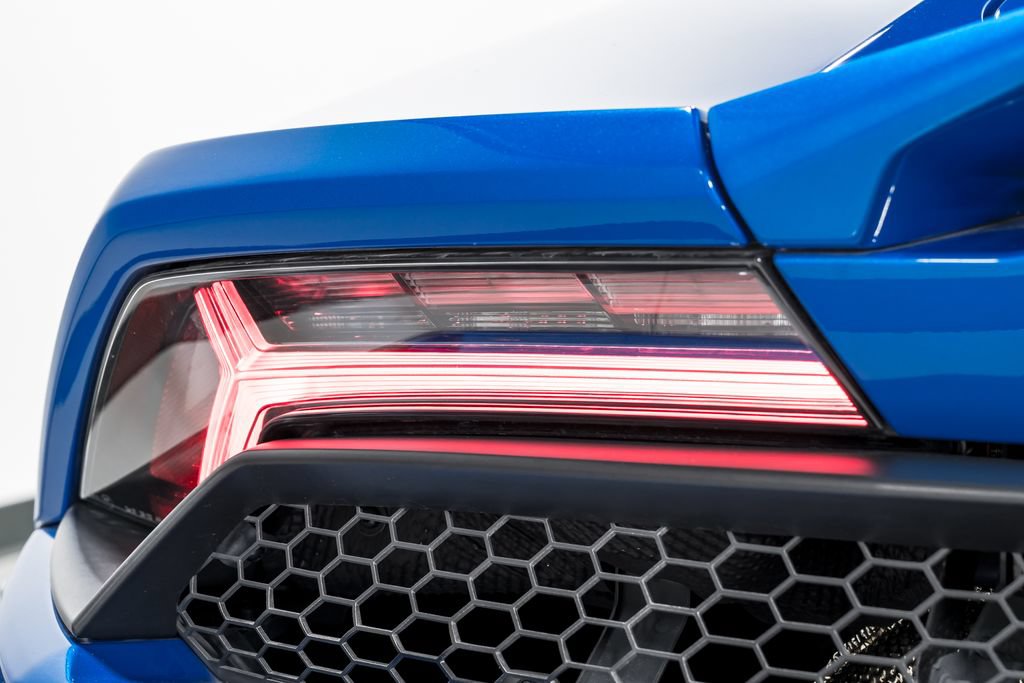 Used 2023 Lamborghini Huracan EVO AWD/4WD image 59