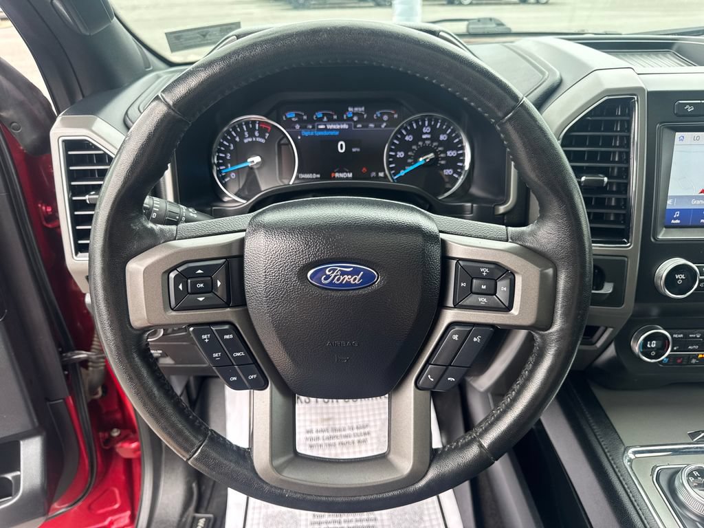 Used 2020 Ford Expedition XLT w/ Equipment Group 202A AWD/4WD image 35