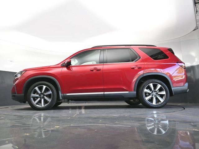 Used 2023 Honda Pilot Touring image 39