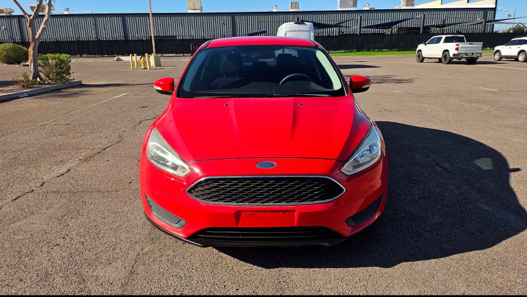 Used 2017 Ford Focus SE FWD image 3