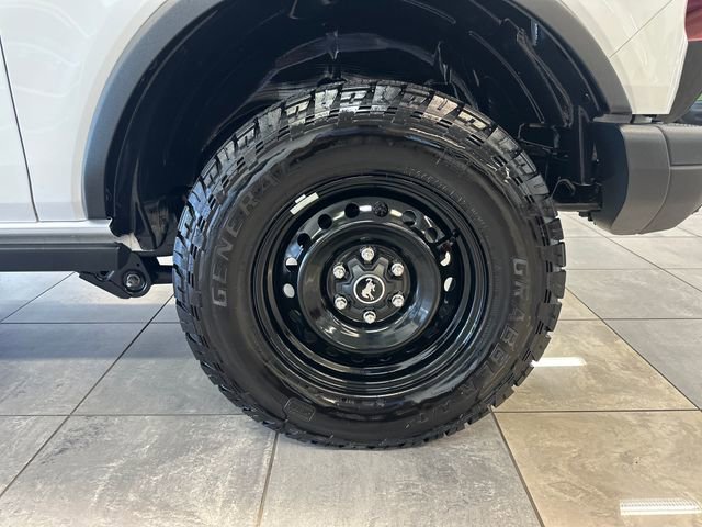 Used 2023 Ford Bronco Black Diamond AWD/4WD image 7
