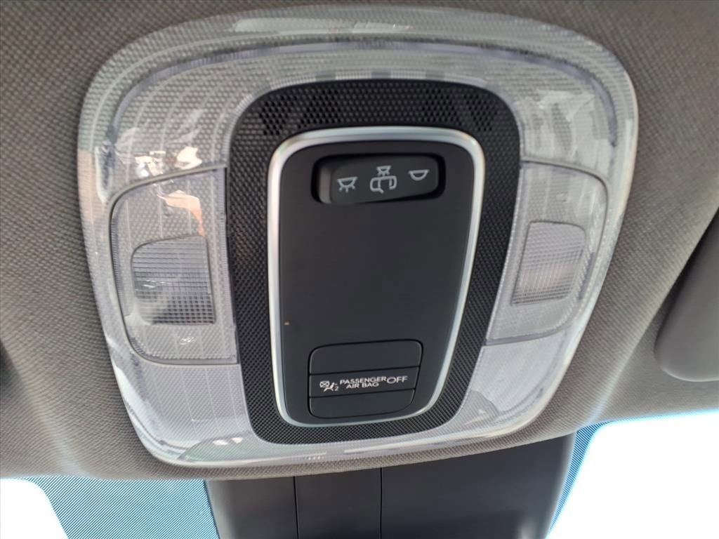 Used 2025 Hyundai Elantra Blue w/ Cargo Package image 24