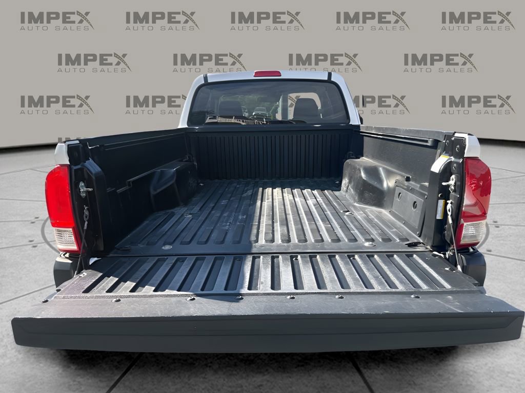 Used 2023 Toyota Tacoma SR image 23