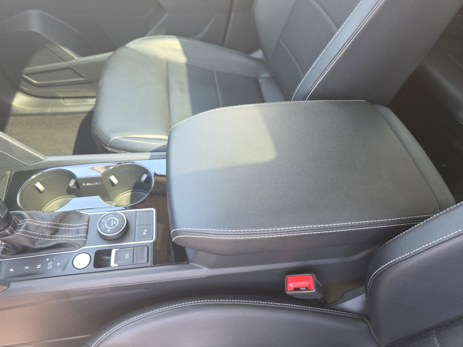 Used 2022 Volkswagen Atlas SEL AWD/4WD image 15