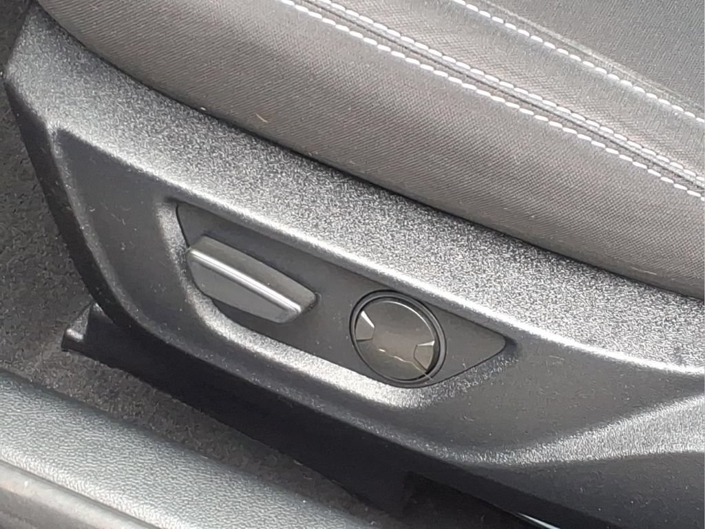 Used 2021 Ford Mustang GT RWD image 14