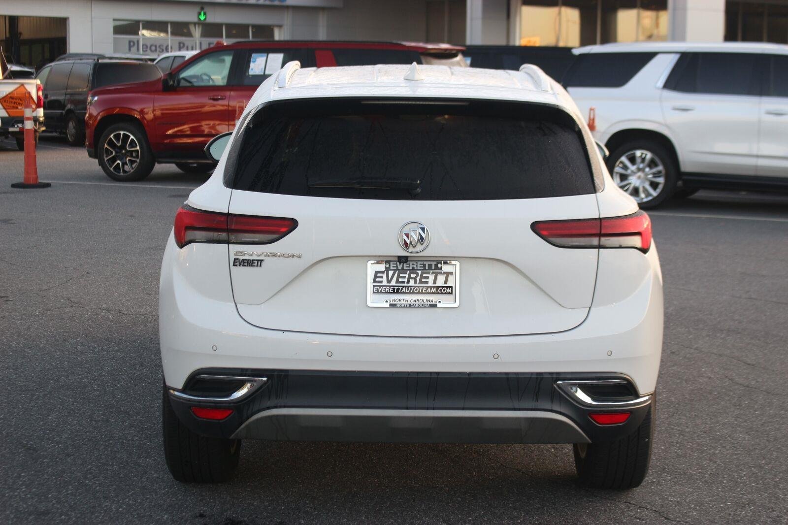 Used 2022 Buick Envision Preferred w/ Safety Package FWD image 6