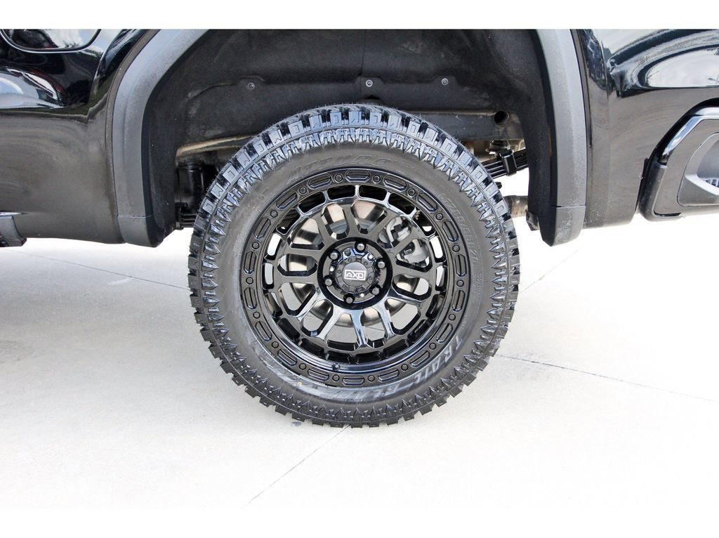 Used 2024 GMC Sierra 1500 AT4X AWD/4WD image 28