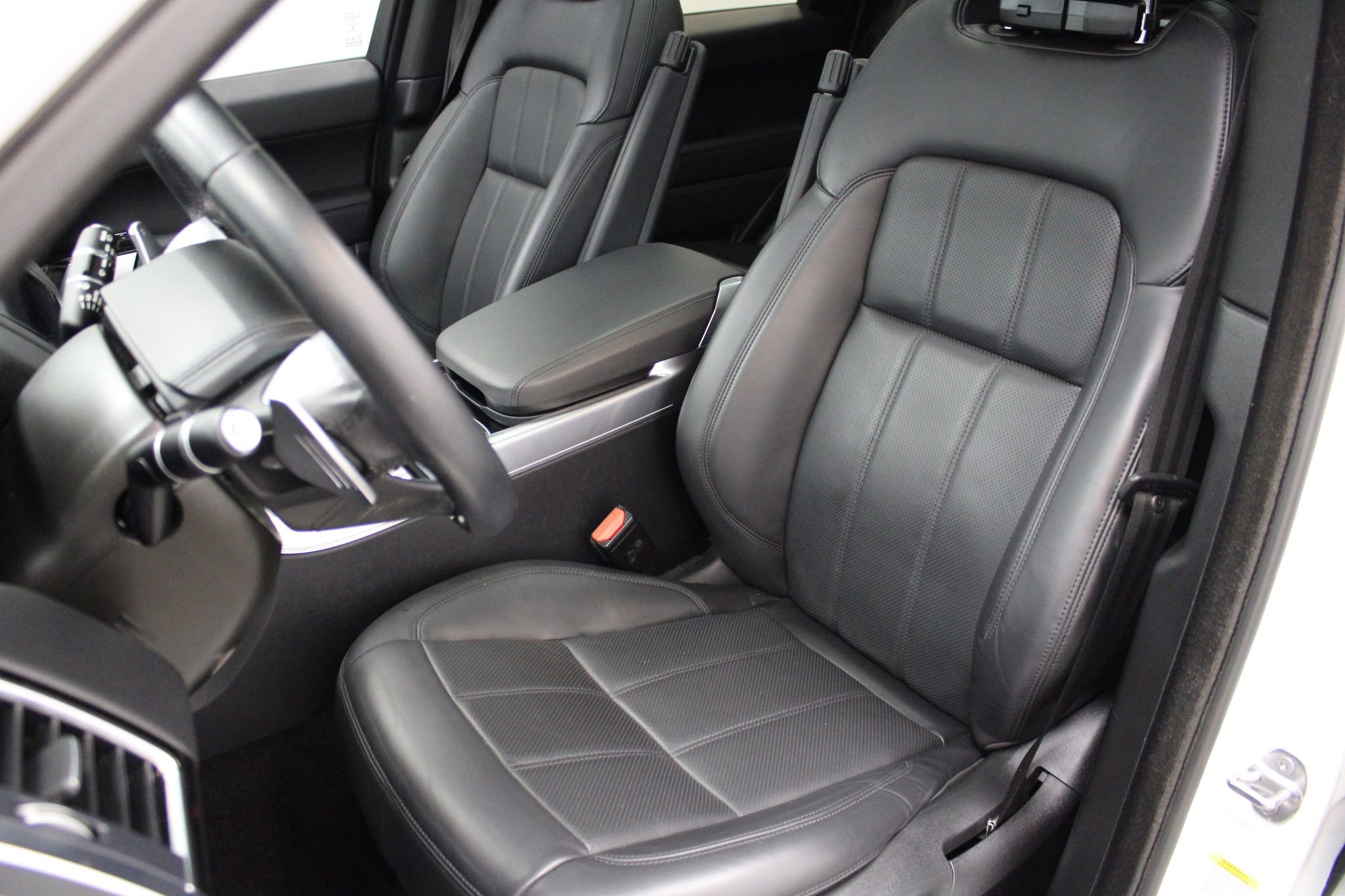 Used 2022 Land Rover Range Rover Sport HSE Silver Edition AWD/4WD image 16
