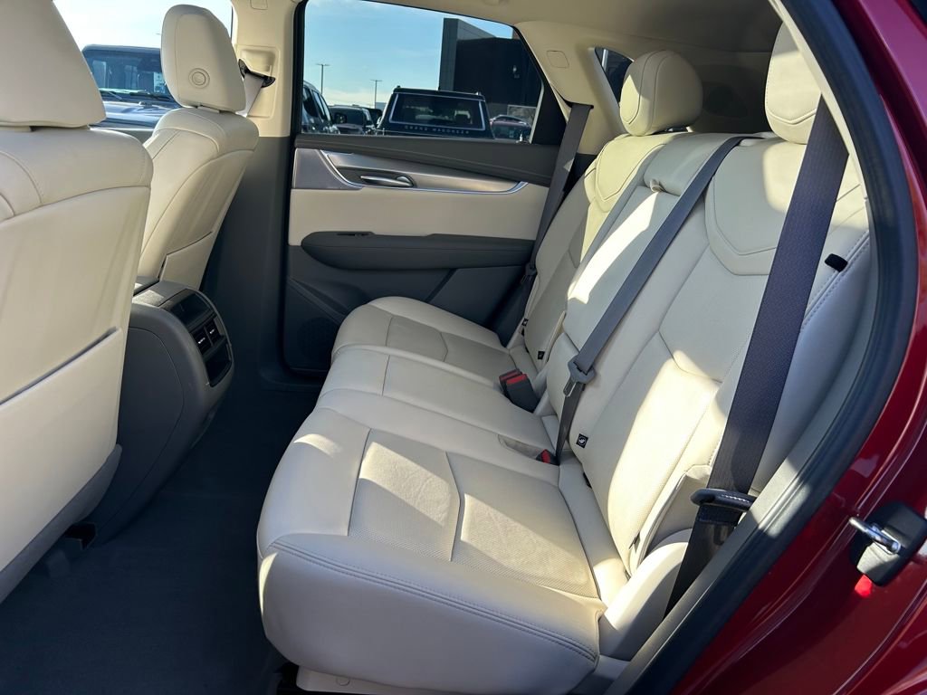Used 2023 Cadillac XT5 Premium Luxury w/ LPO, Floor Liner Package image 27