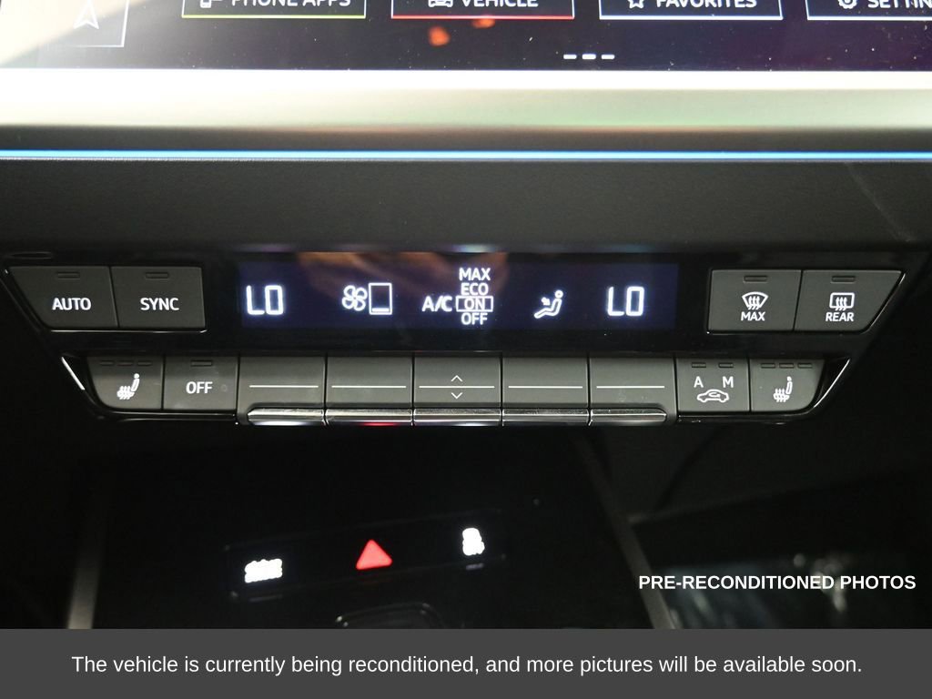 Used 2024 Audi Q4 e-tron Prestige w/ Black Optic Package image 28