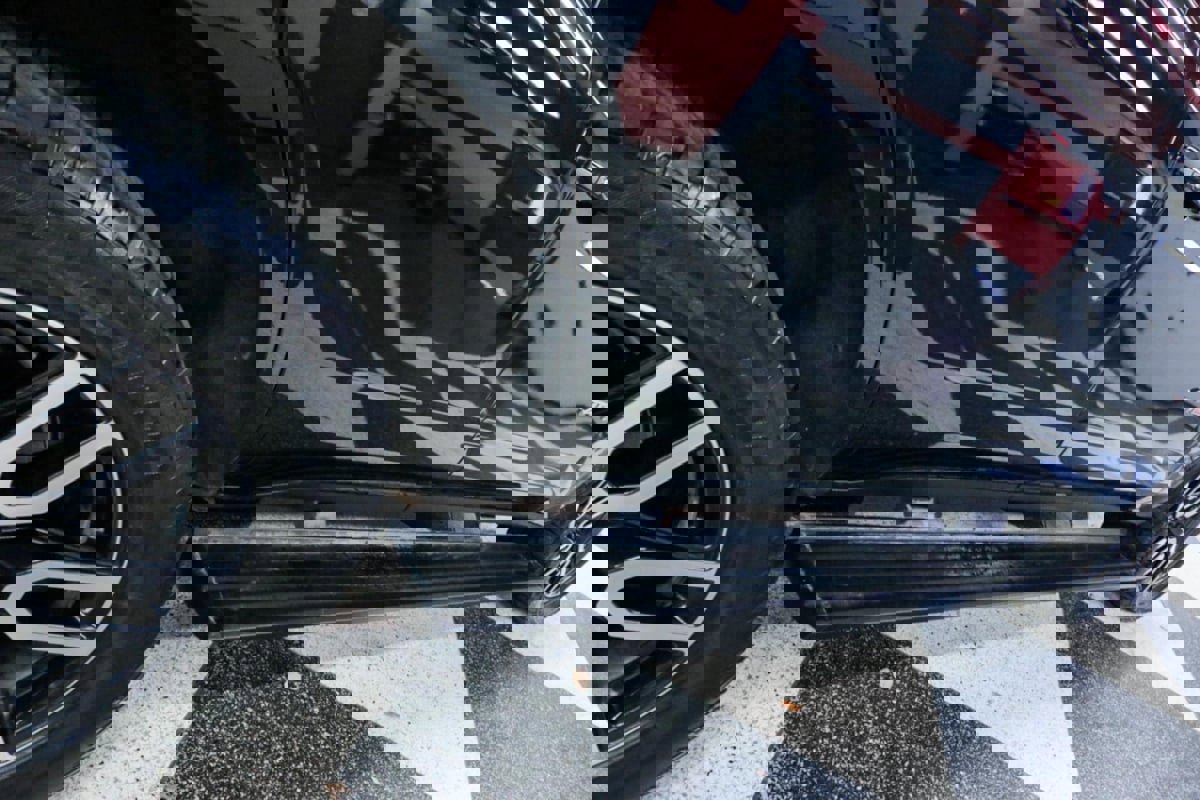 Used 2022 GMC Yukon AT4 image 34