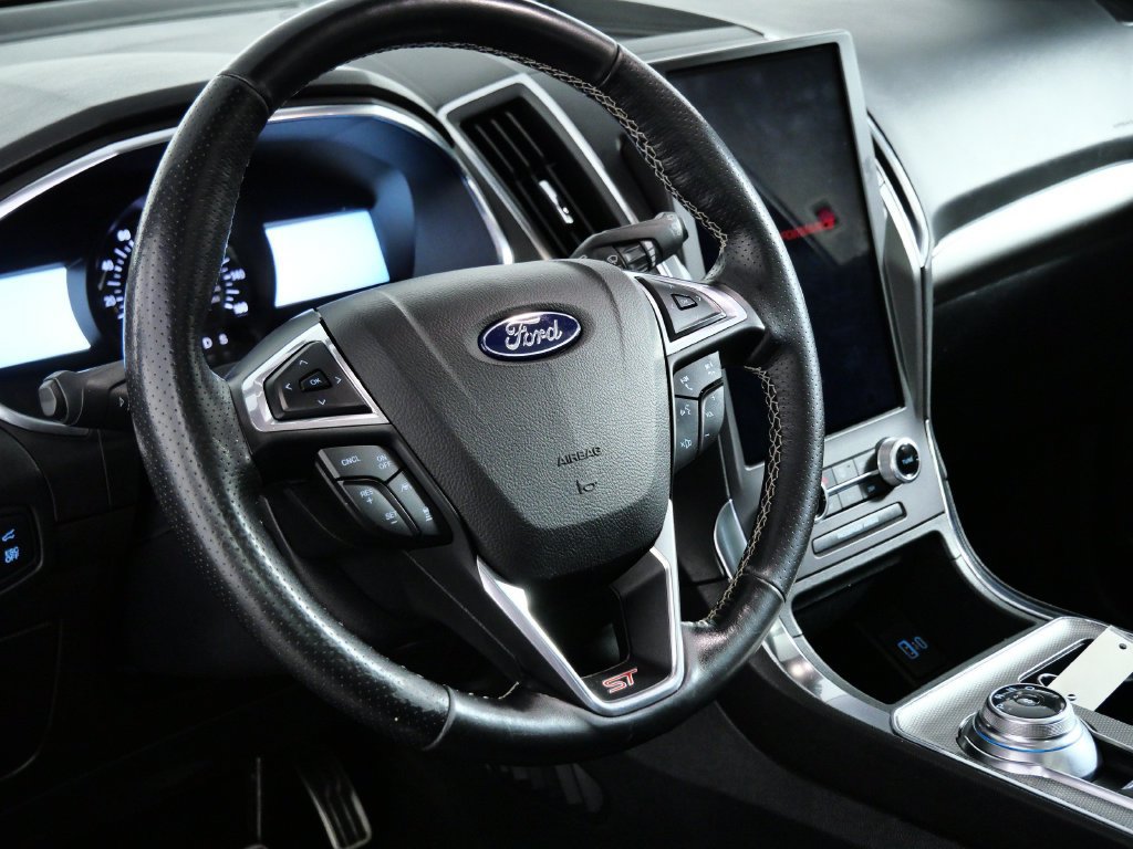 Used 2021 Ford Edge ST w/ Equipment Group 401A AWD/4WD image 19