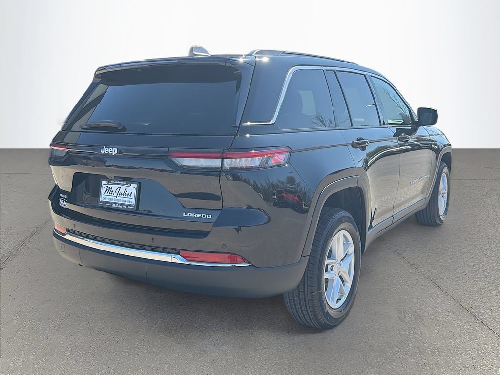 New 2026 Jeep Grand Cherokee Laredo X AWD/4WD image 4
