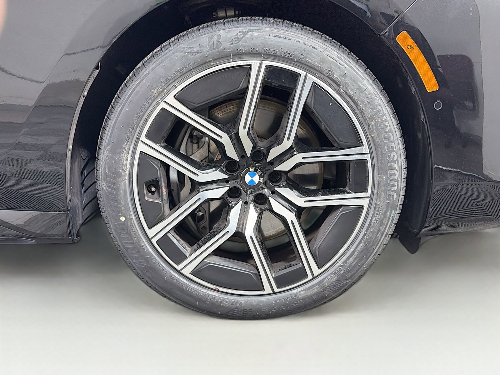 Used 2025 BMW 740i xDrive image 35