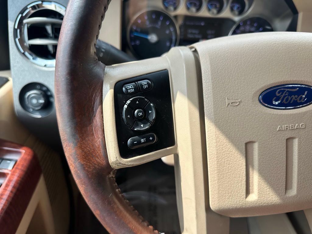 Used 2011 Ford F250 King Ranch w/ King Ranch w/Chrome Pkg AWD/4WD image 25