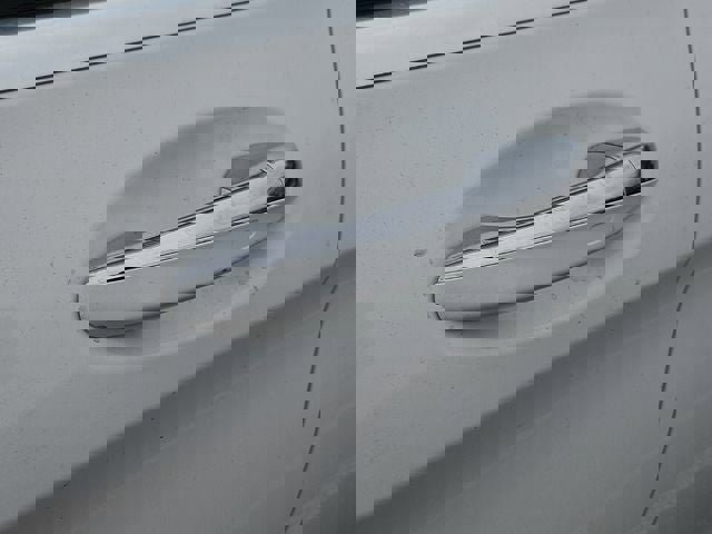 Used 2021 Mercedes-Benz GLC 300 4MATIC w/ Premium Package image 18