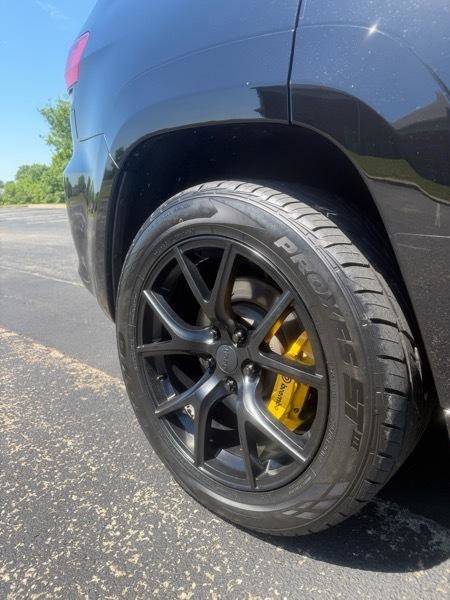 Used 2018 Jeep Grand Cherokee Trackhawk AWD/4WD image 12