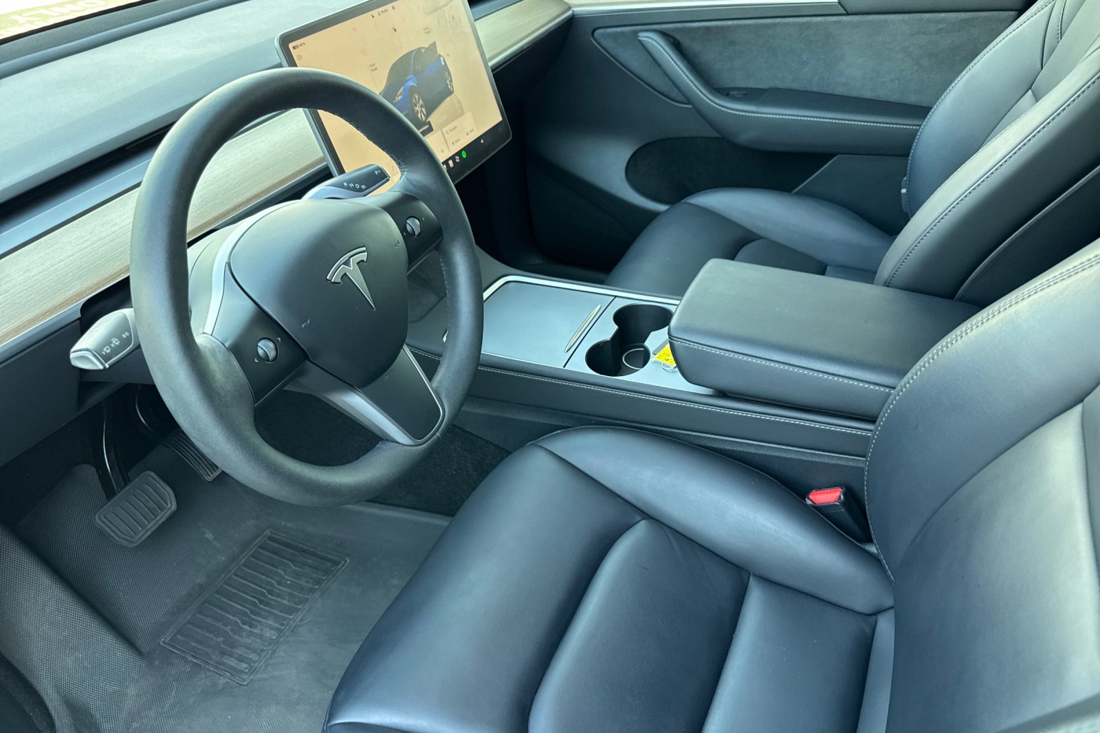 Used 2023 Tesla Model Y Long Range AWD/4WD image 9