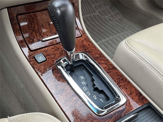 Used 2007 Cadillac DTS Luxury I w/ Sun And Sound Package image 26