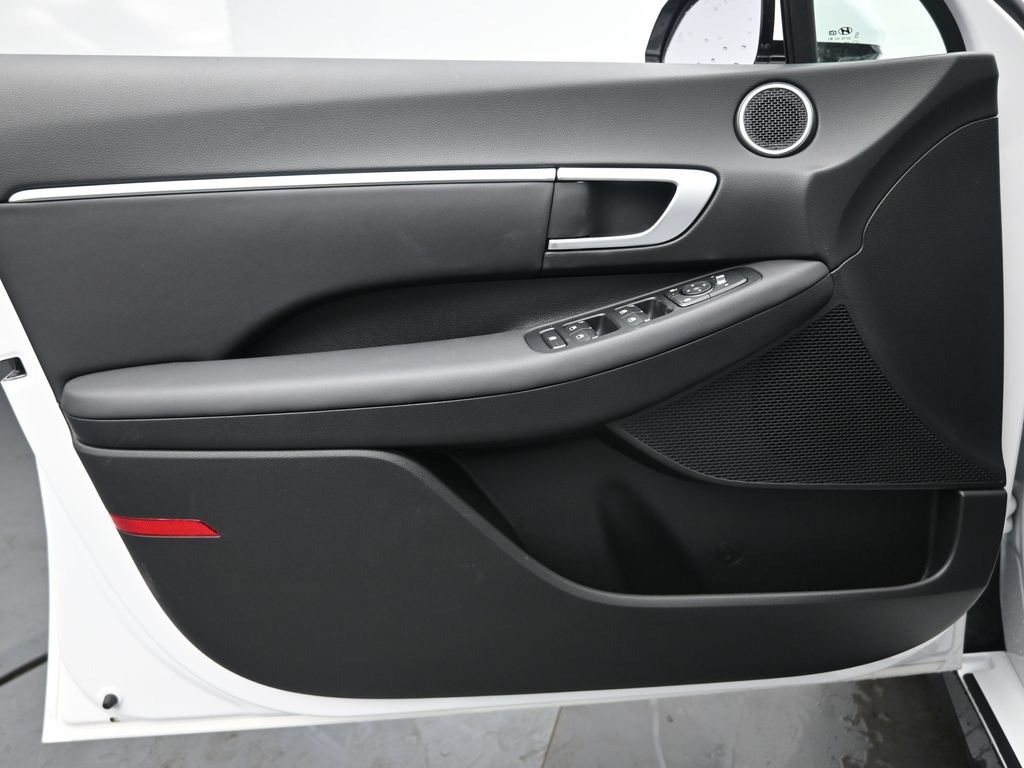 New 2026 Hyundai Sonata SEL FWD image 26