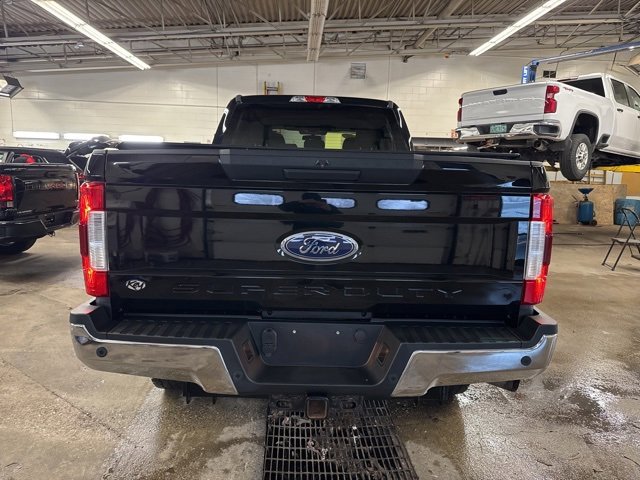 Used 2018 Ford F250 XLT w/ XLT Value Package image 5