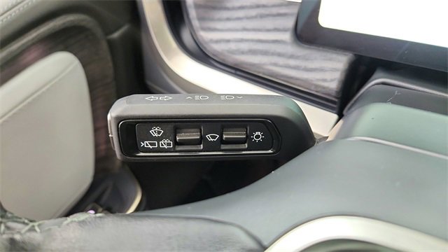 Used 2024 Rivian R1S Launch Edition image 46