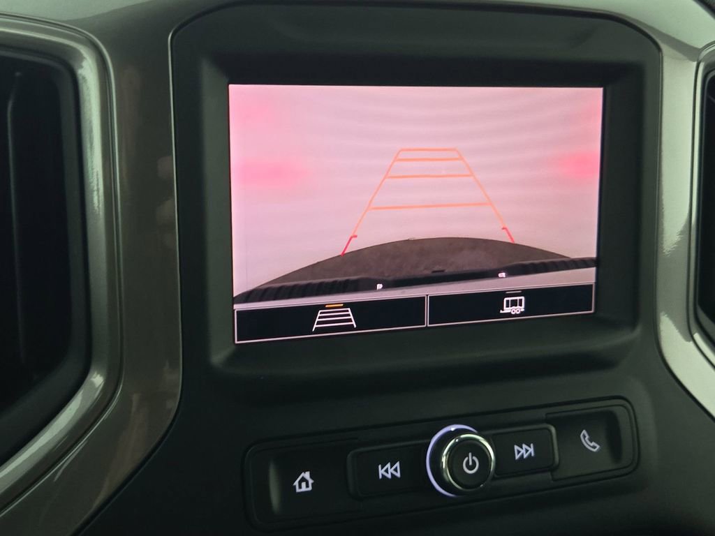 Used 2026 Chevrolet Silverado 2500 Custom w/ Custom Value Package image 20