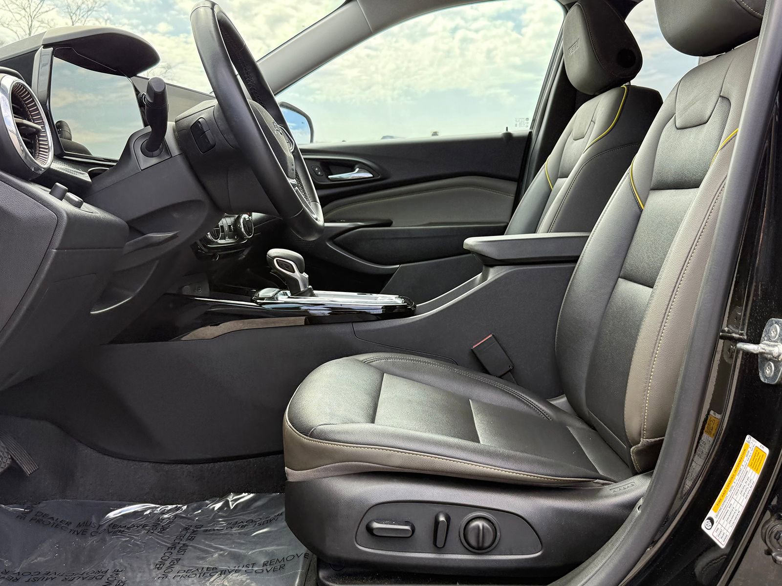 Certified 2024 Chevrolet Trax ACTIV w/ Driver Confidence Package image 16