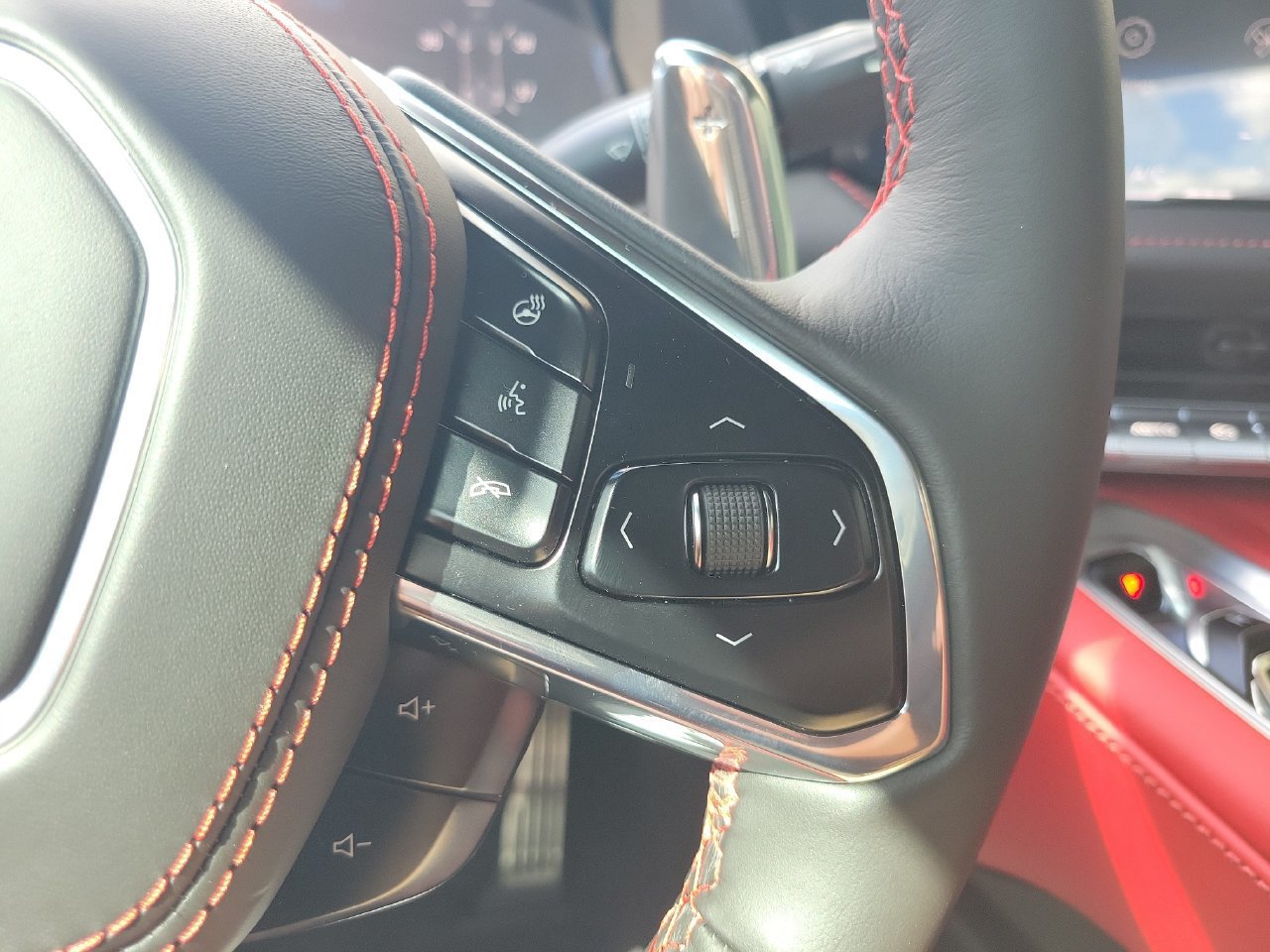 New 2027 Chevrolet Corvette Stingray Convertible w/ 3LT RWD image 18