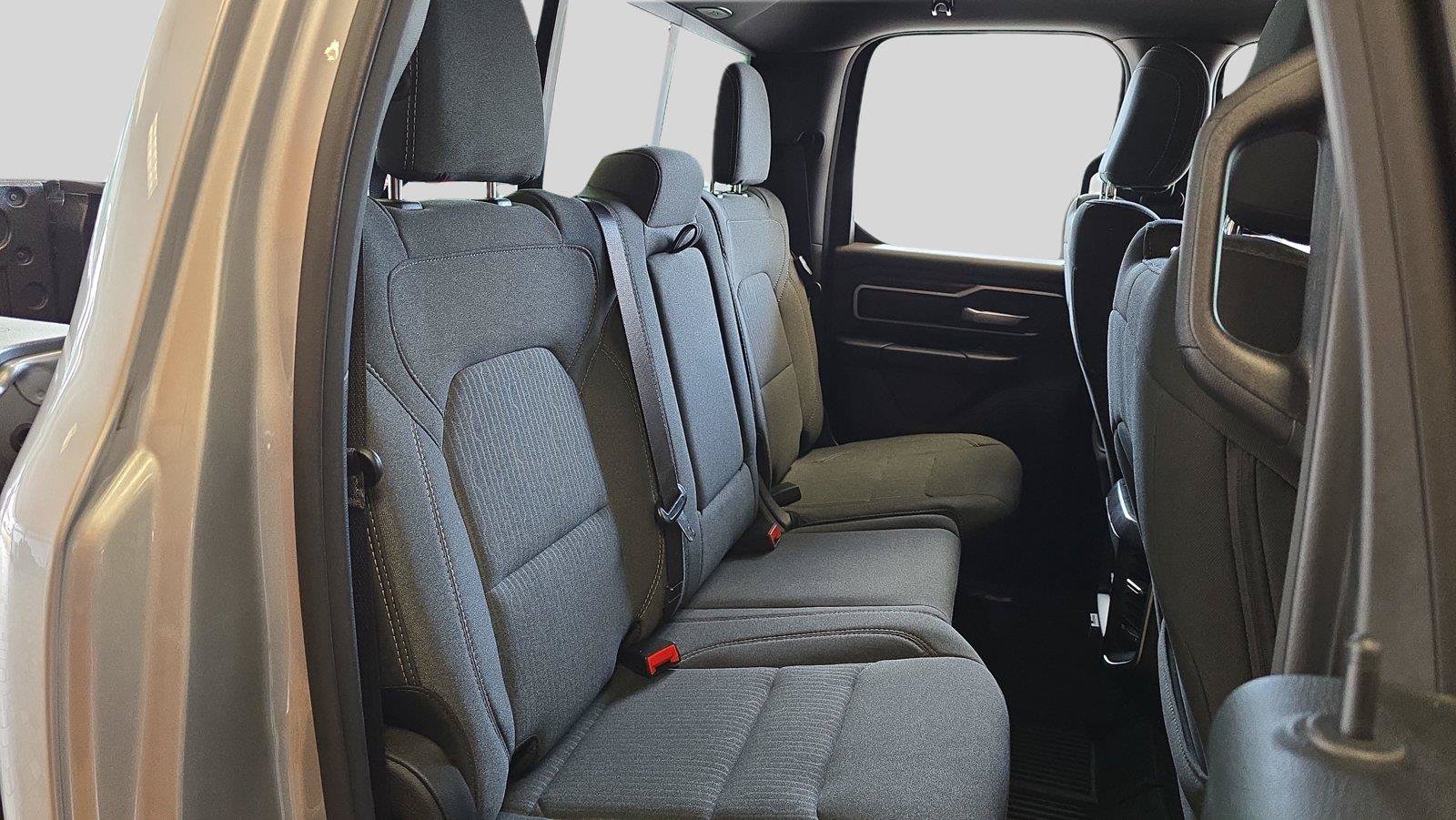 Used 2020 RAM 1500 Big Horn AWD/4WD image 17