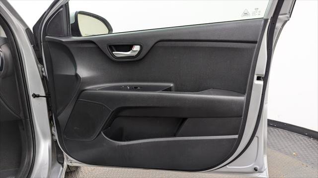 Used 2022 Kia Rio S image 23