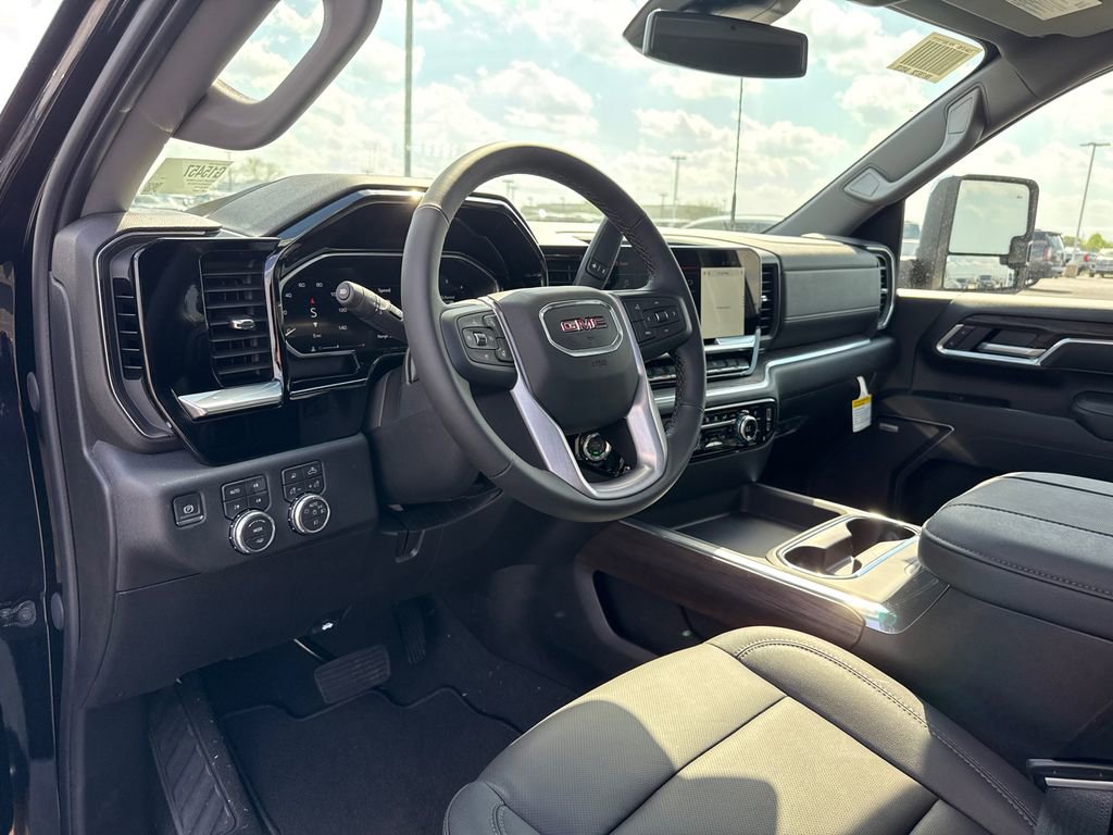 New 2026 GMC Sierra 3500 SLT w/ SLT Premium Package AWD/4WD image 19