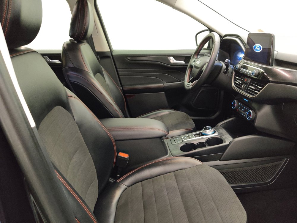 Used 2021 Ford Escape SEL w/ SEL Stealth AWD Package image 21