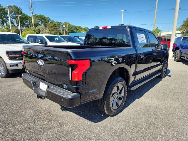New 2025 Ford F150 Lightning Flash image 3