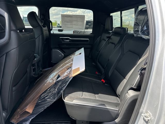 New 2026 RAM 1500 Laramie AWD/4WD image 16