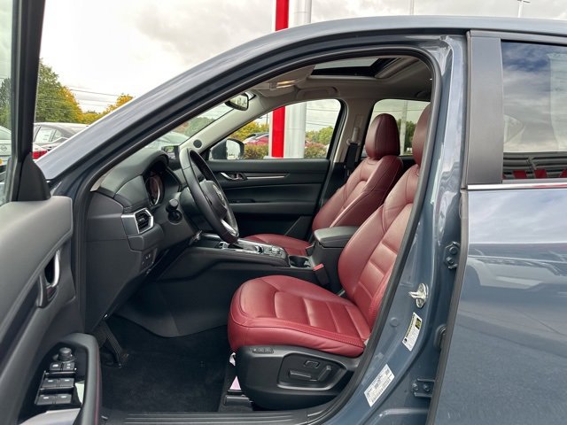 Used 2021 MAZDA CX-5 Carbon Edition image 21