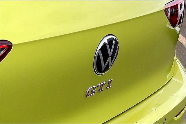 Used 2022 Volkswagen GTI Autobahn image 29