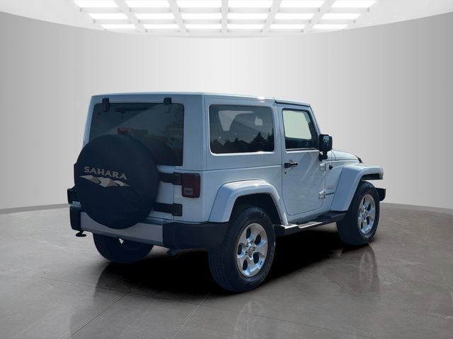 Used 2013 Jeep Wrangler Sahara AWD/4WD image 7