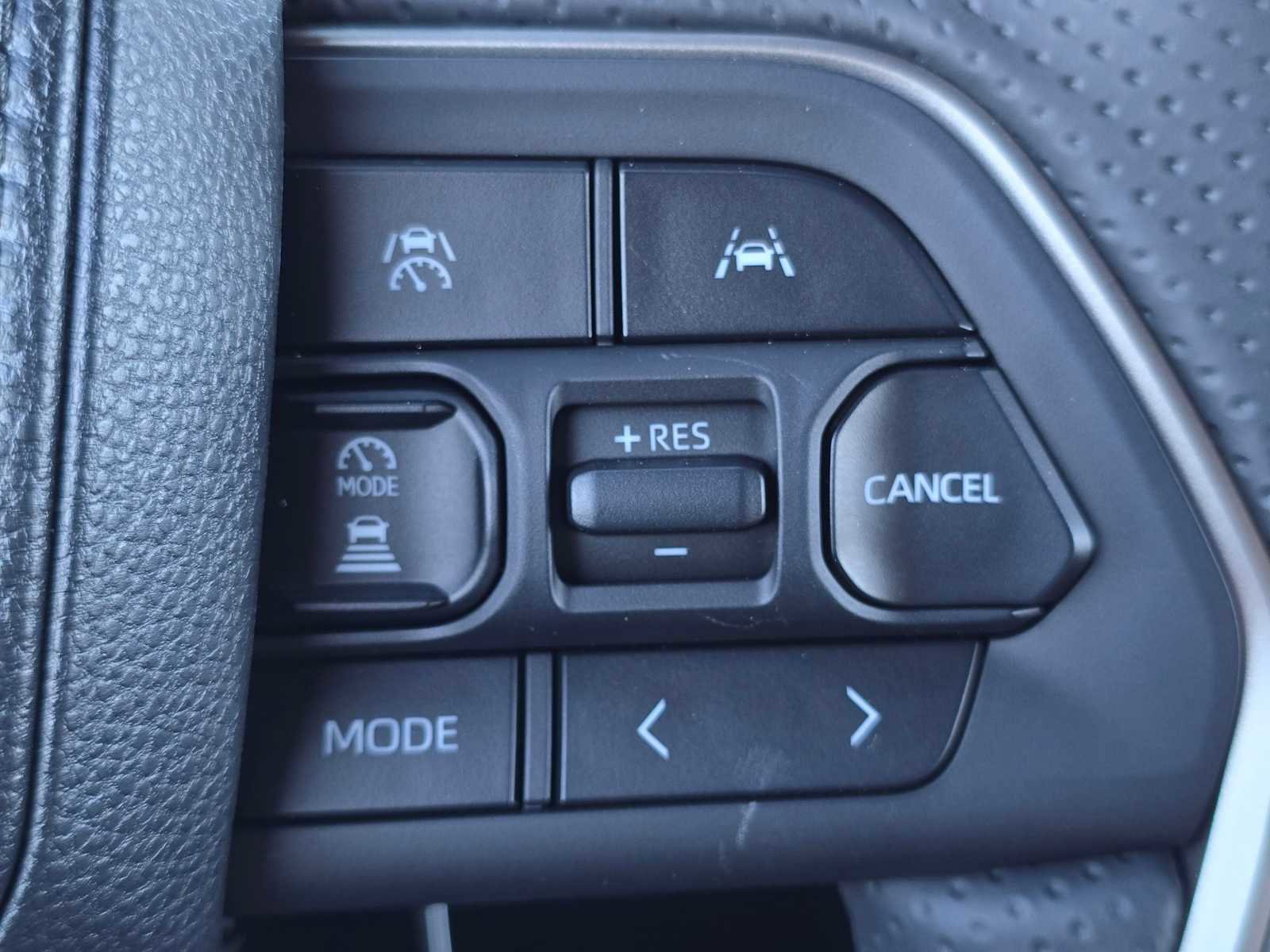 Certified 2025 Toyota 4Runner SR5 image 33