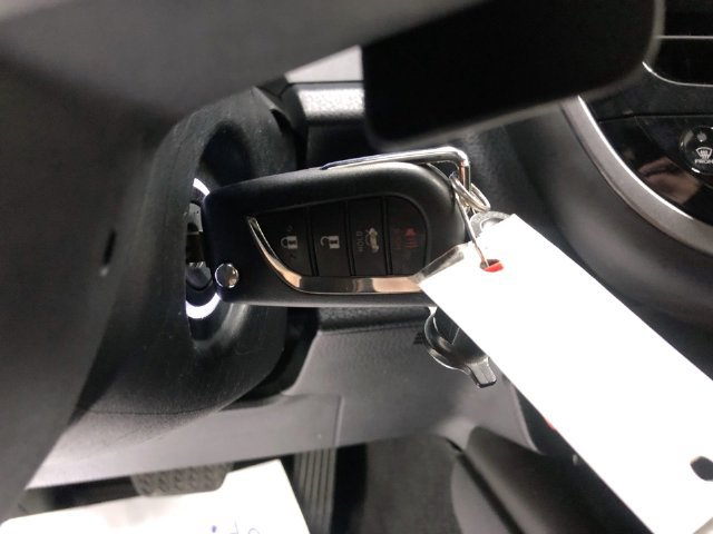Used 2023 Toyota Camry SE FWD image 29