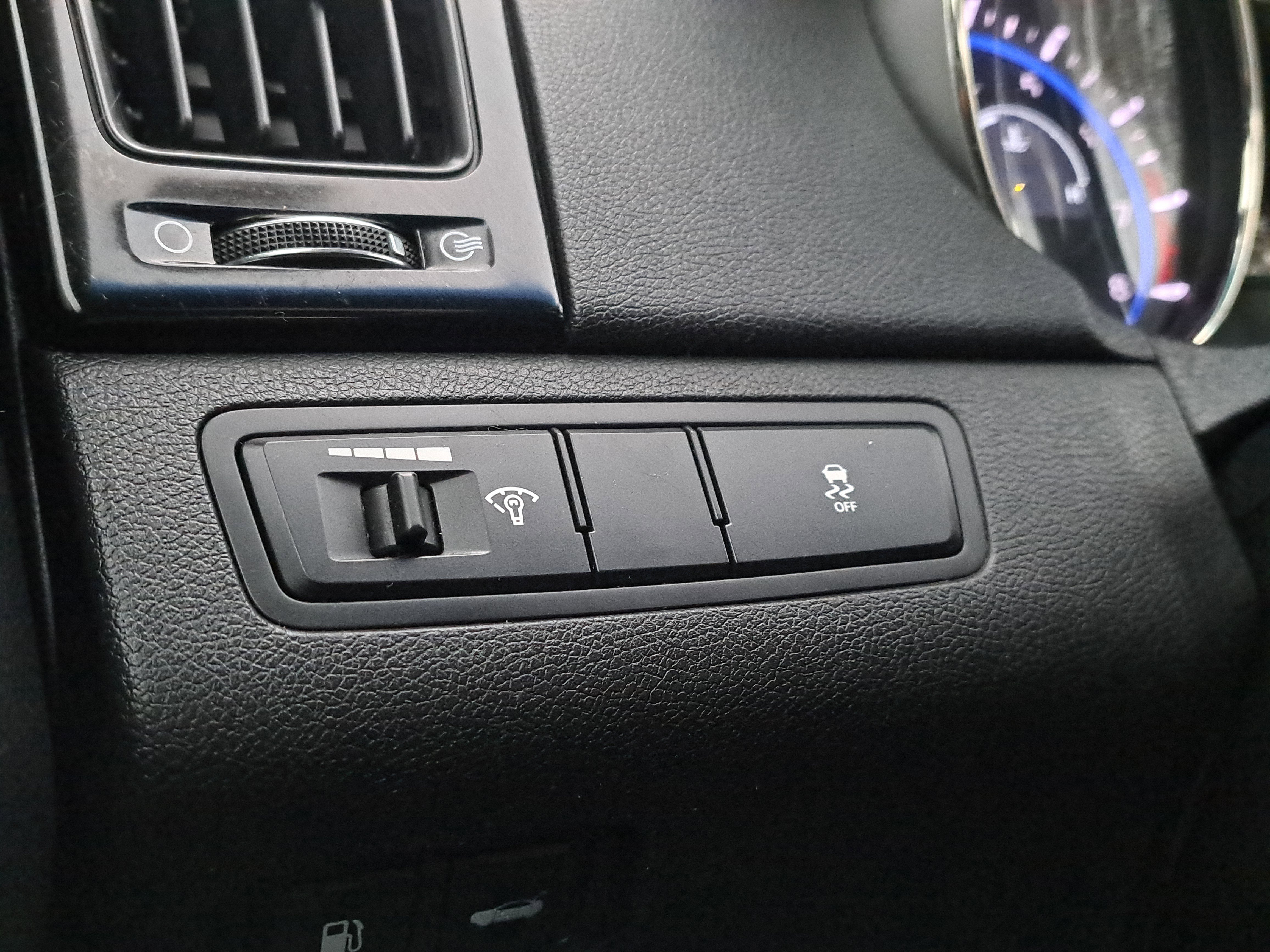 Used 2011 Hyundai Sonata Limited w/ Navigation Pkg 5 image 29