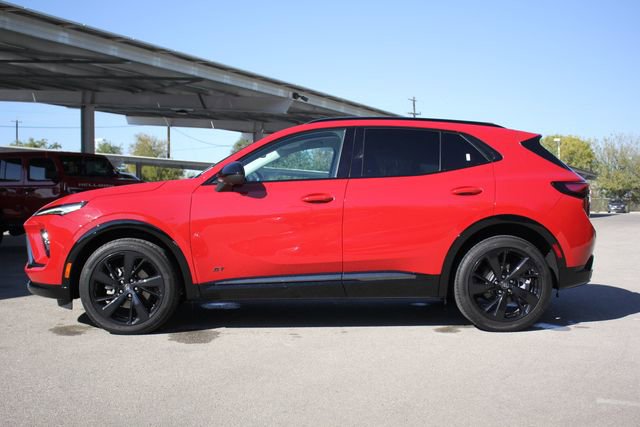 Used 2025 Buick Envision Sport Touring image 4