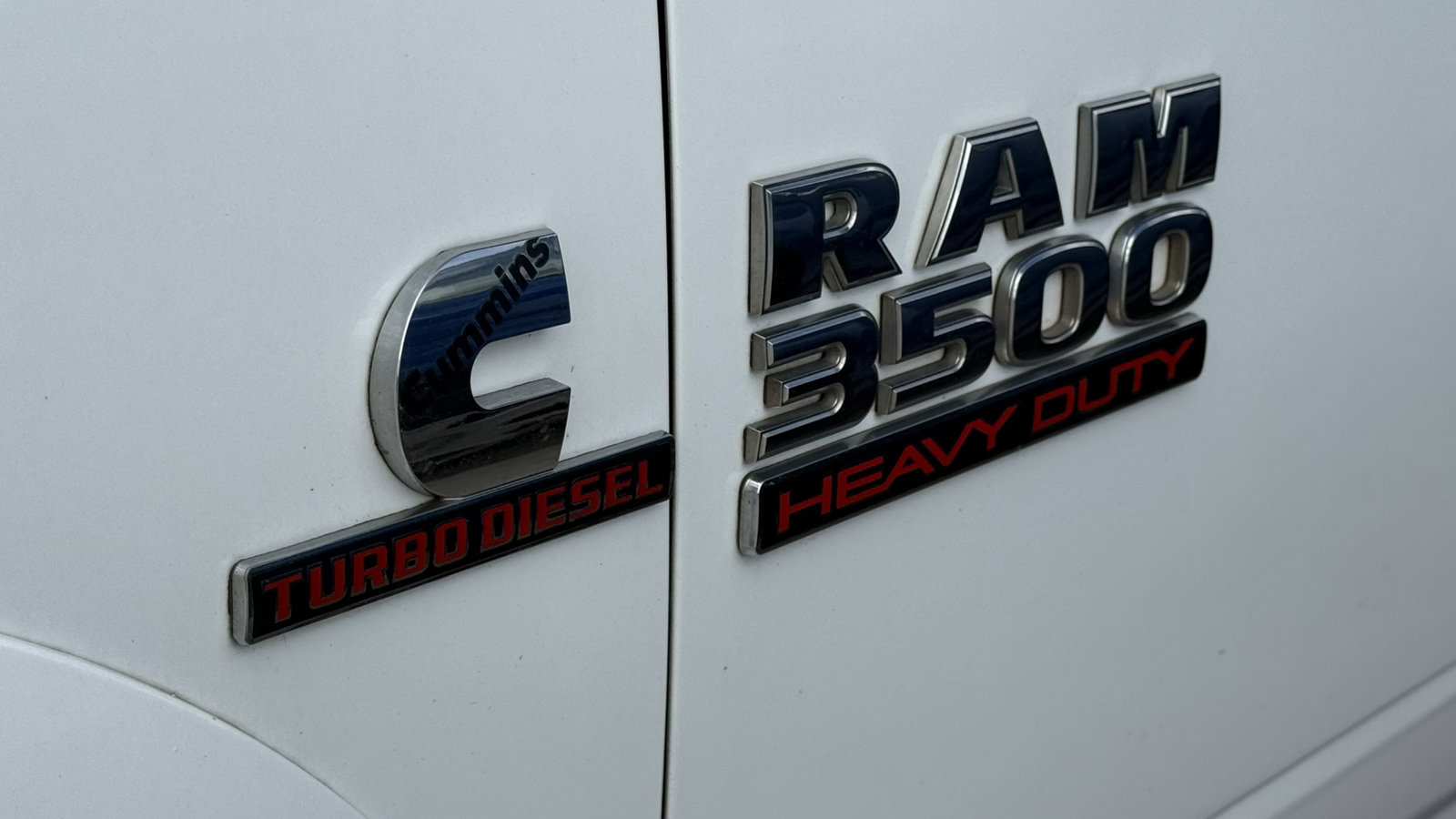 Used 2018 RAM 3500 Laramie AWD/4WD image 7